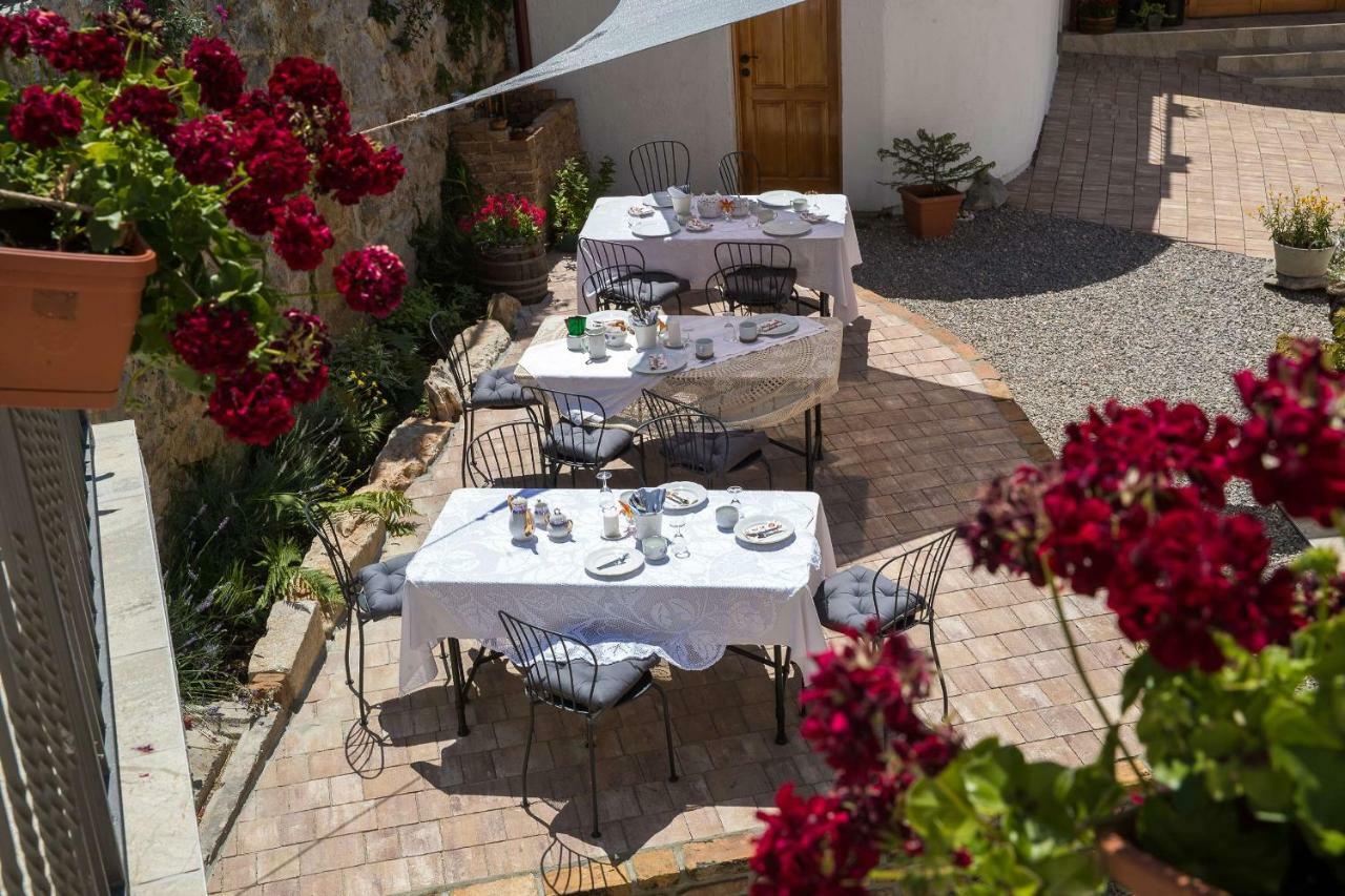 Boutique B&B Mali Pariz Grižane Exterior foto